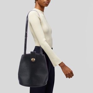 Louis Vuitton Epi Cluny Bag